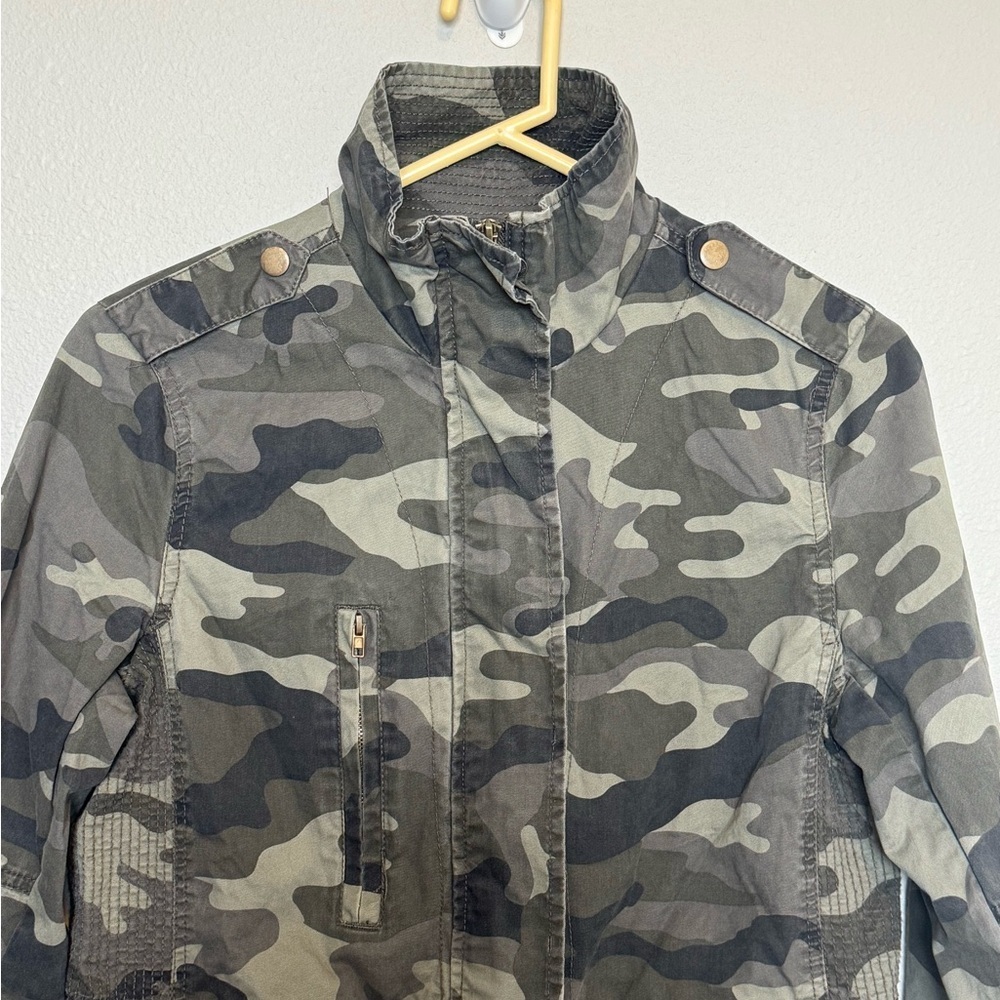 Love Tree Green Camouflage Utility Jacket - Picture 7 of 11